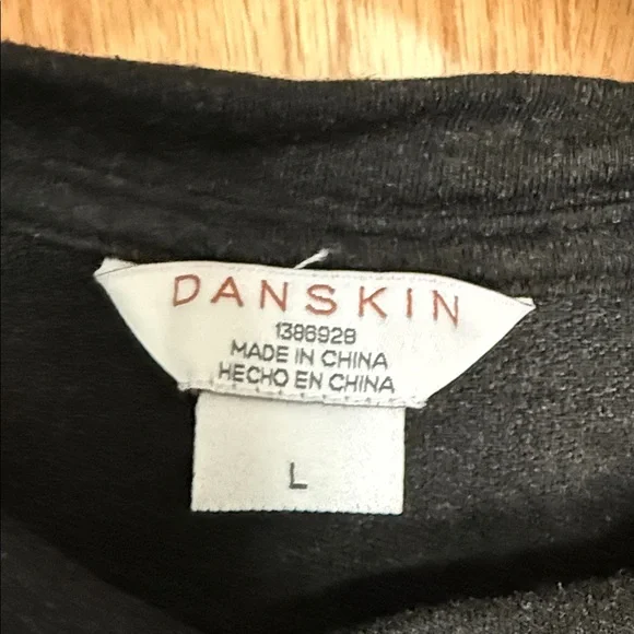 Danskin Charcoal Long Sleeve Top - Picture 2 of 8